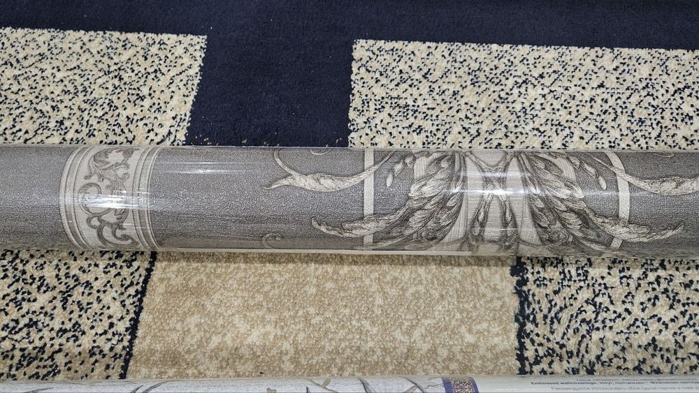 Продаются совершенно новые моющие обои