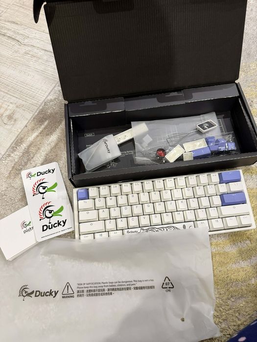 Ducky One 3 Mini White – механична клавиатура (60%)