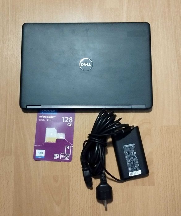Dell Latitude 12,2 inch Core I7, 8GB RAM, Stocare 256GB, bat. 3 ore