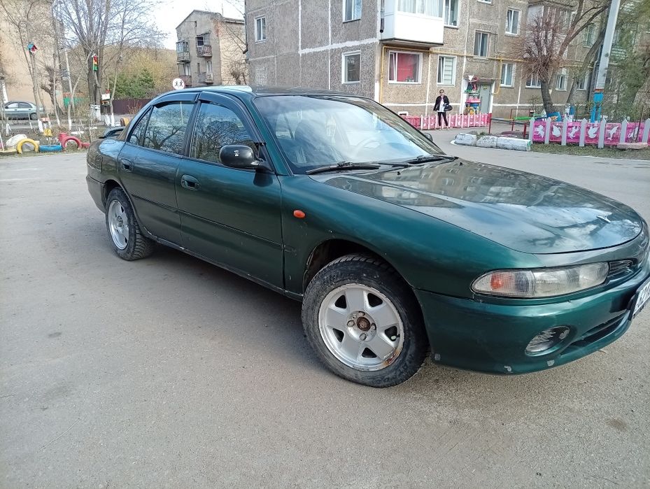 Mitsubishi galant 7