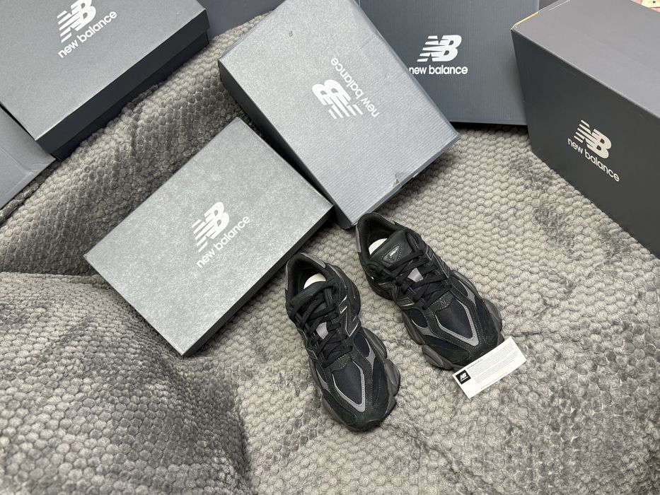 New Balance 9060 Black NOU 44