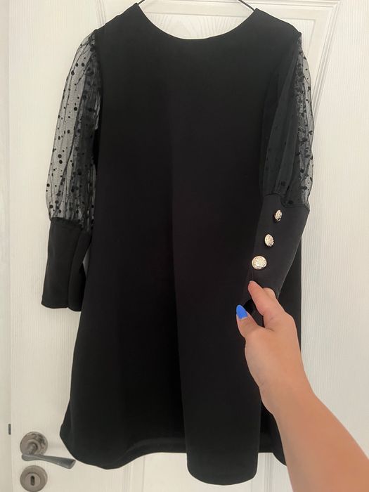 Малка, черна рокля