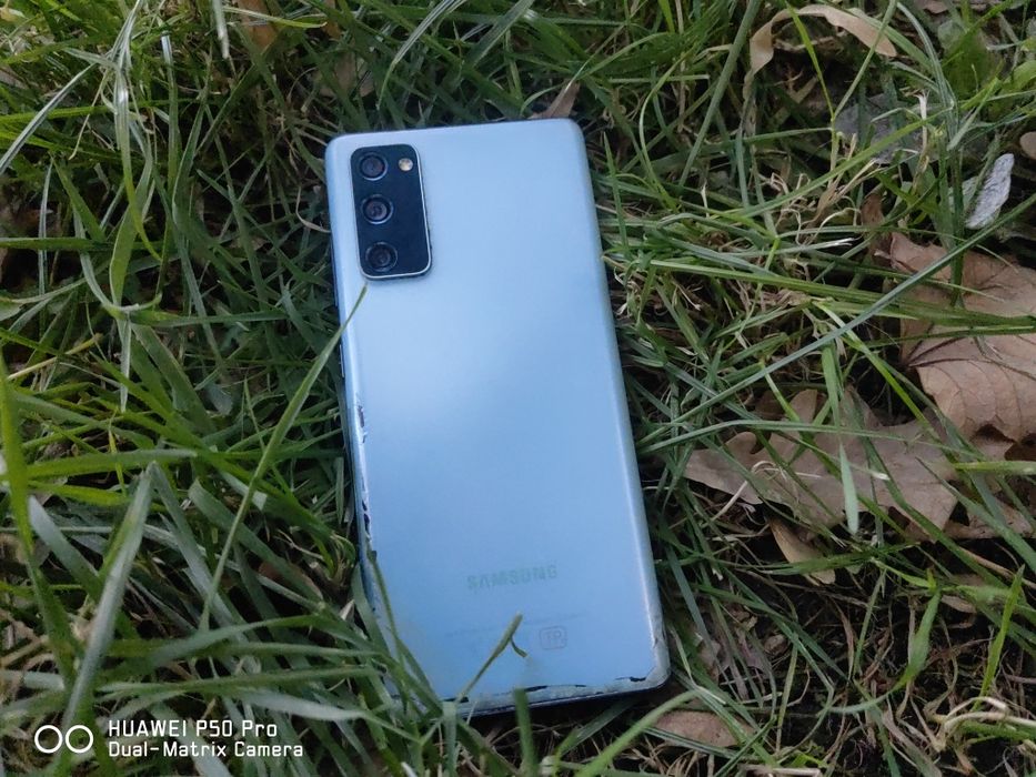 Samsung   s20 фе