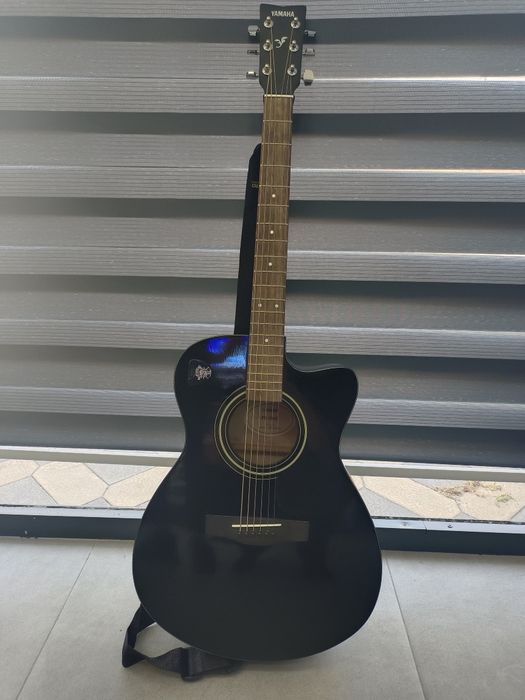 Гитара Yamaha FS100C