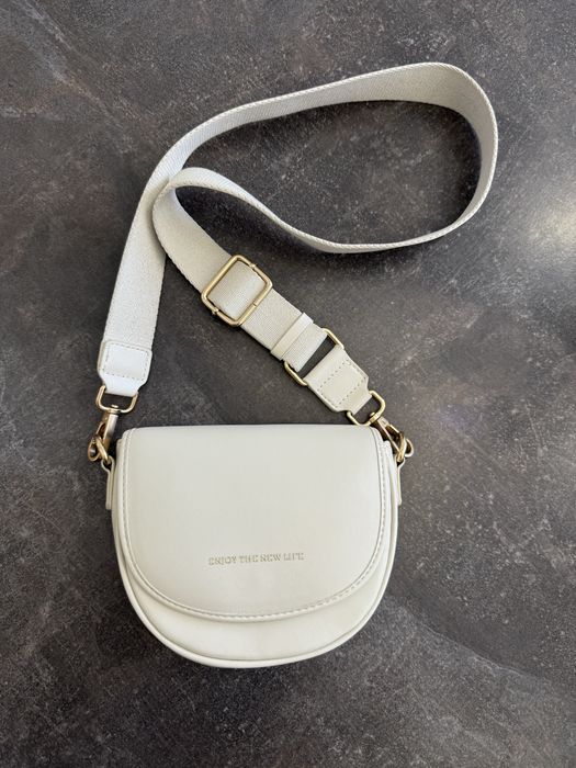 Сумочка Zara на ремешке