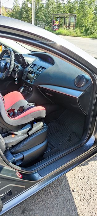 Продам автомобиль.