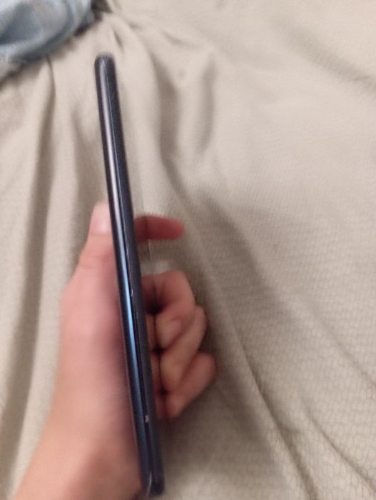 Продам Телефон Galaxy S20 FE