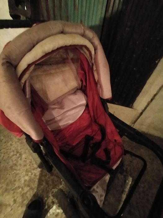 Продам детскую коляску