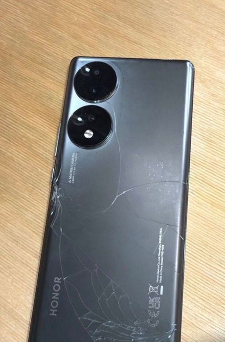 Honor 70 память 8/256