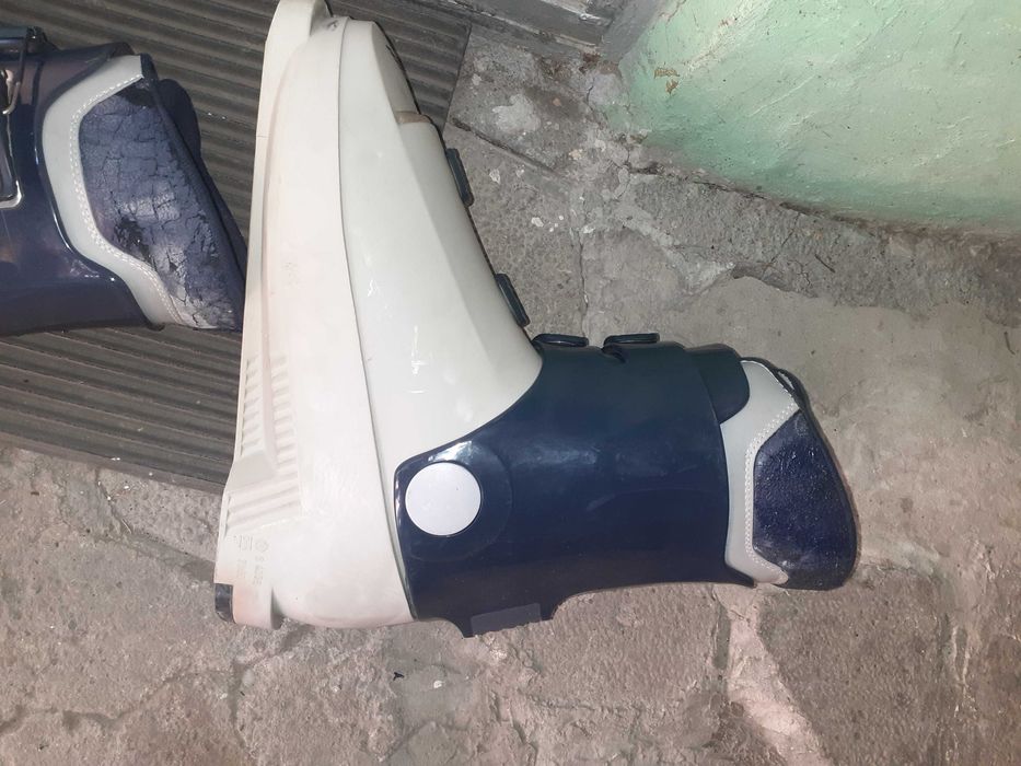 Ски обувки  Дакщайн и росиньол