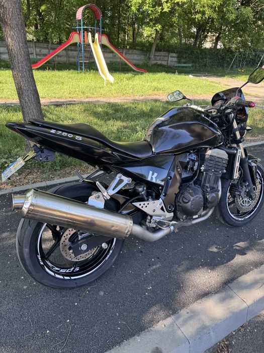 Kawasaki z750s naked