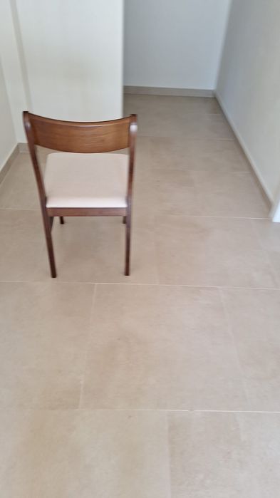 Scaun de lemn dining