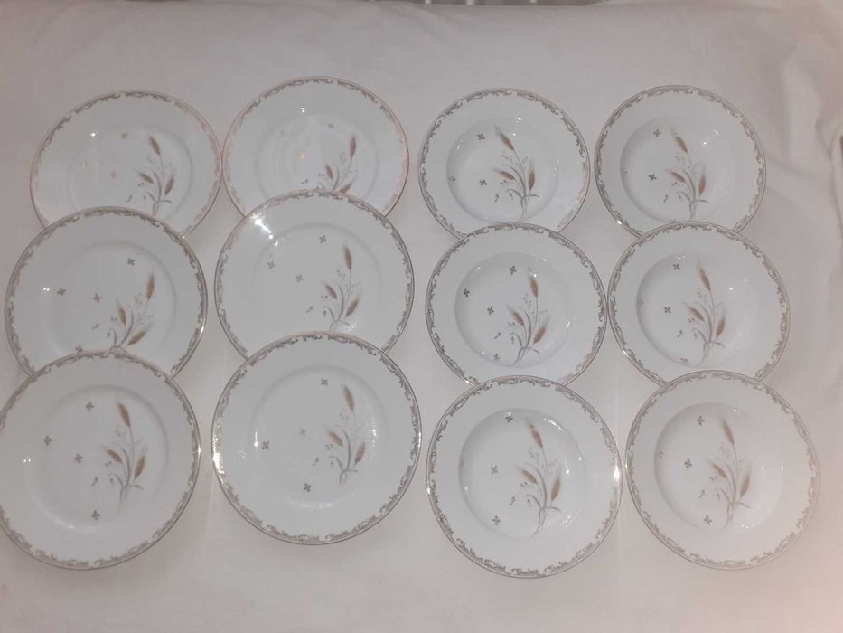 set serviciu portelan Limoges 6 persoane 44 piese