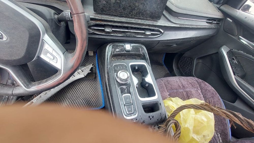 Продам  запчасти на Jac