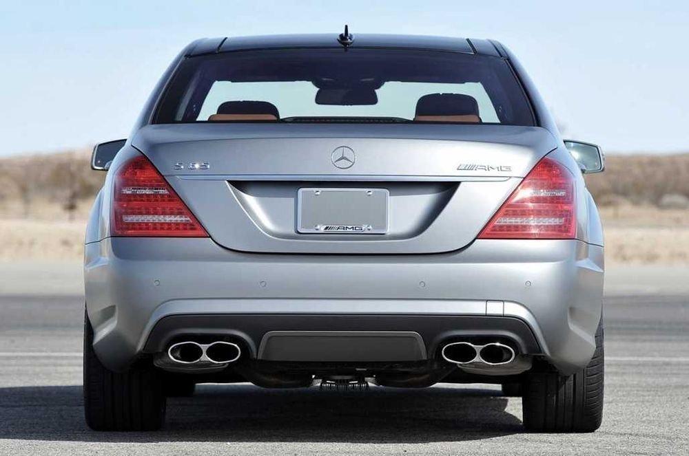 Pachet Exterior cu Grila Neagra Mercedes S-Class W221 (2005-2011)