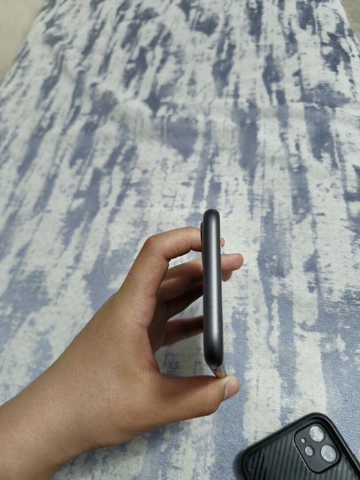 Iphone 11 емкость