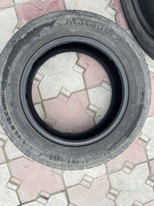 Продам резину 205/65с R16