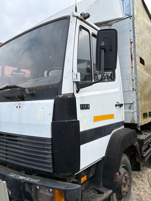 Camion Mercedes Benz 814