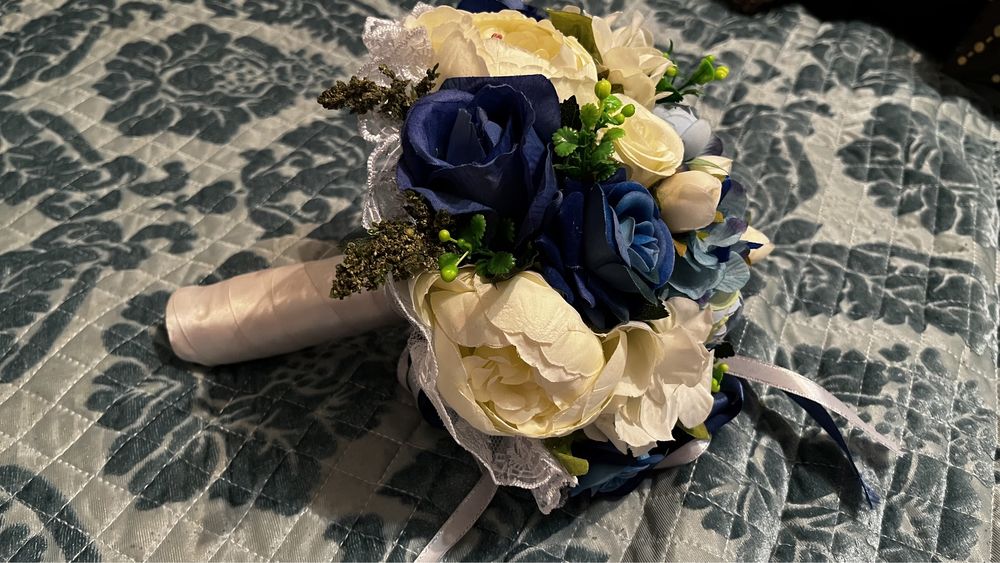 продам букет невесты и корону)