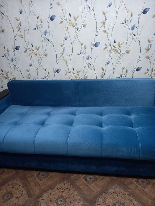 Продам диван,в отличном состоянии