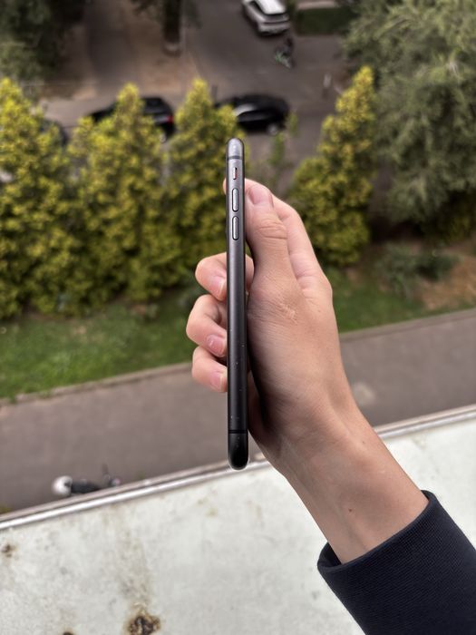 Iphone 11 оригинал