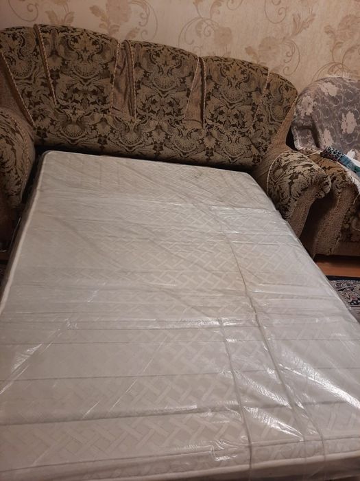 Продам мягкий уголок в отличном состоянии