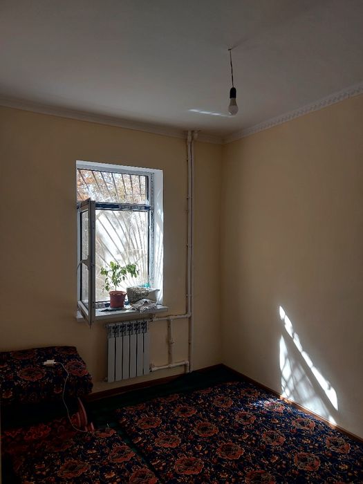 Termiz shaxridan 3 xonali uy sotiladi