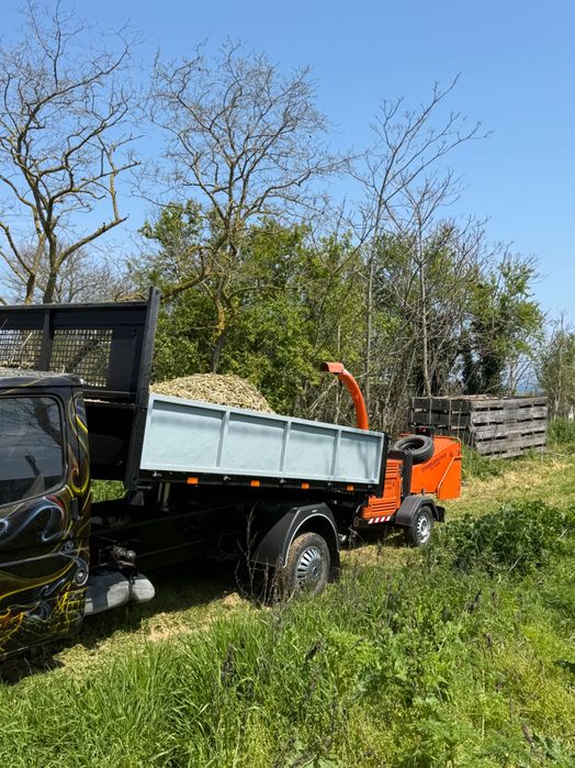 Услуги с дробилка и самосвал.