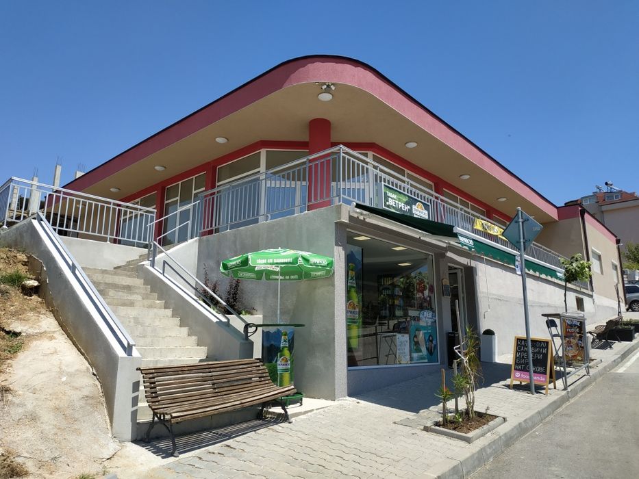 Дава се под наем Гараж / Паркомясто в Благоевград, Освобождение - 900 кв.м за 2397 € - Снимка #4