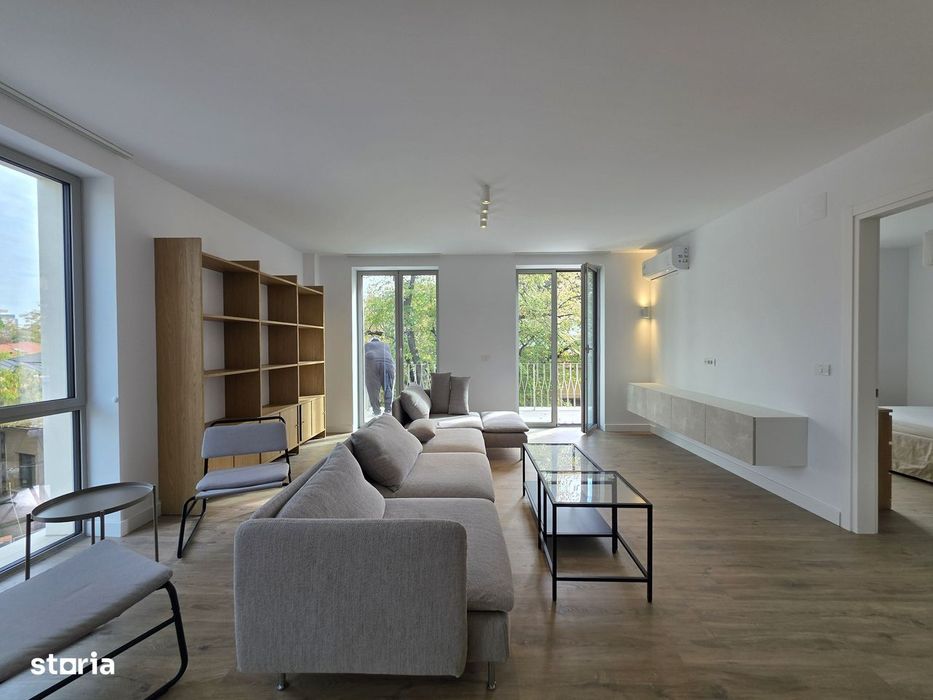 Promo Apartament 3 camere de închiriat  – Armenească Universitate
