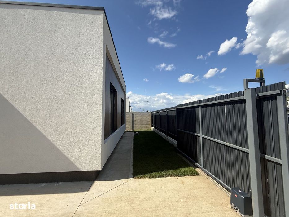 Casa| Vila Individuala | Lux | 4 Camere| Tunari | Nou | Curte | Gradin
