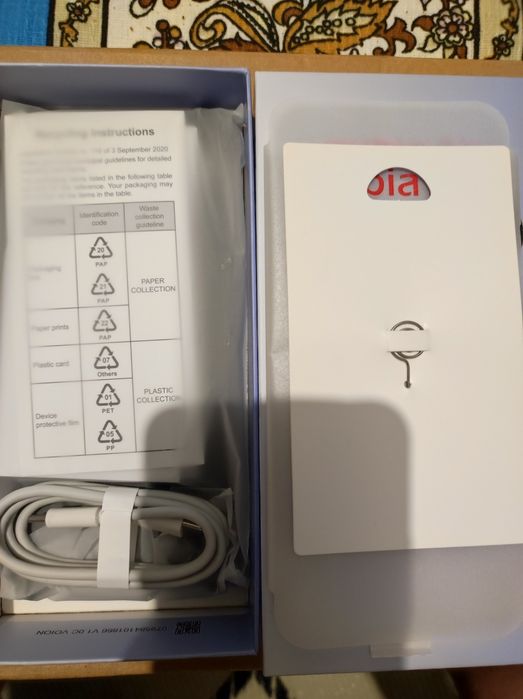Vand Zte Nubia Air ca nou pachet complet