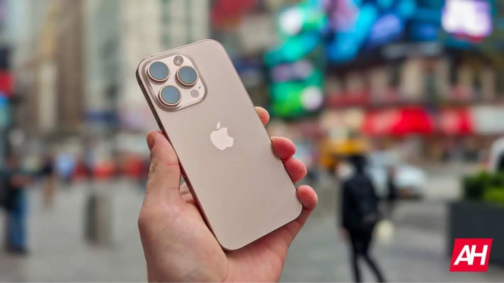 Продам Iphone 16 pro 256 gb