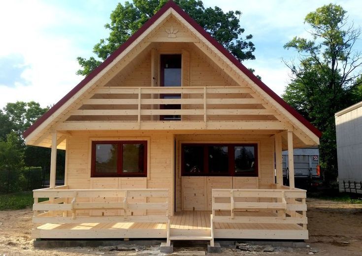Construim case și cabane din lemn