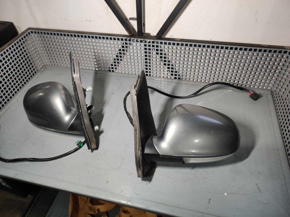 Oglinda stanga  volkswagen vw golf 5 plus LA7T