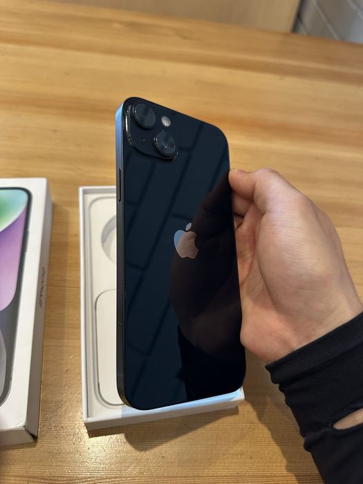 iPhone 14 plus идеал без ремонта