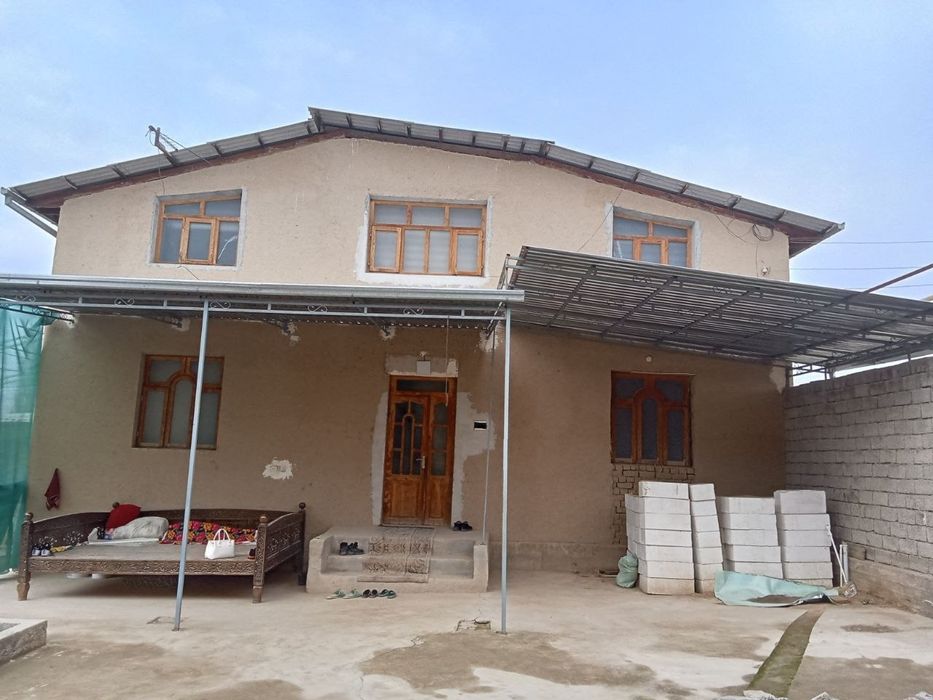 Uy sotiladi Xovli Toshkent viloyati
