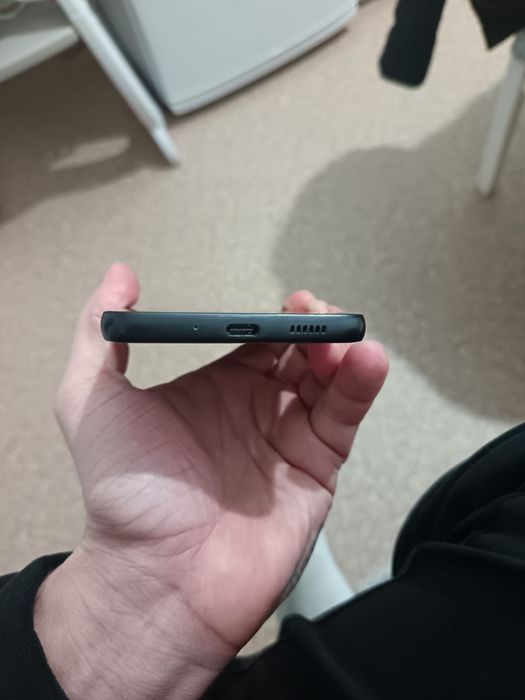 Samsung A33 продам
