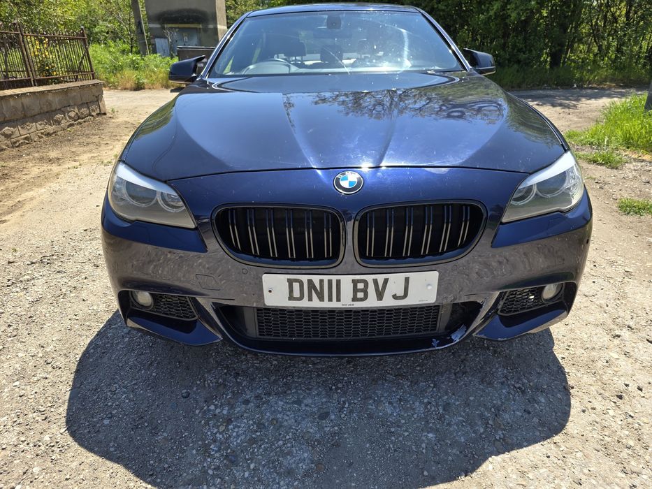 Продавам бмв ф10 520д на части