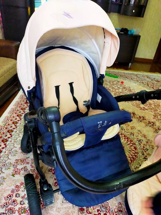 Продам коляску трансформер Тутис