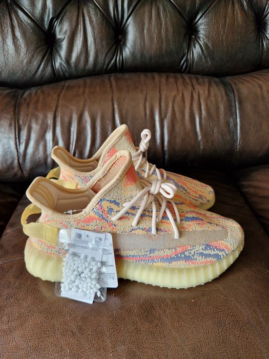 Yeezy 350 V2 Oat