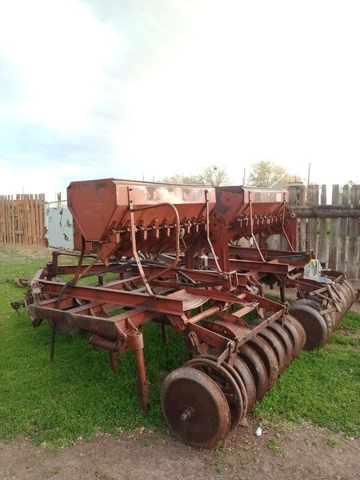 Сеялка,  2-еу. Қолданыста тұр.