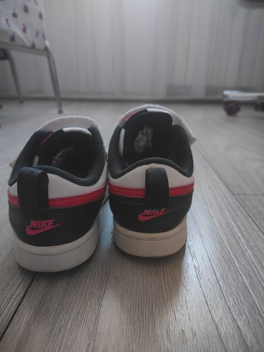 Adidași unisex Nike originali