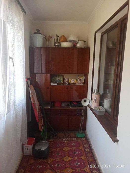 Продается 2-комнатная квартира