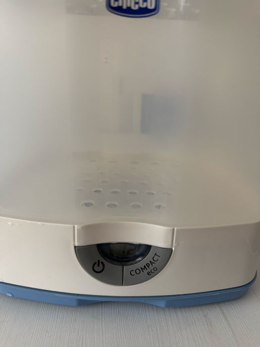 Sterilizator Chicco Compact Eco – stare excelentă, ca nou, folosit foarte puțin