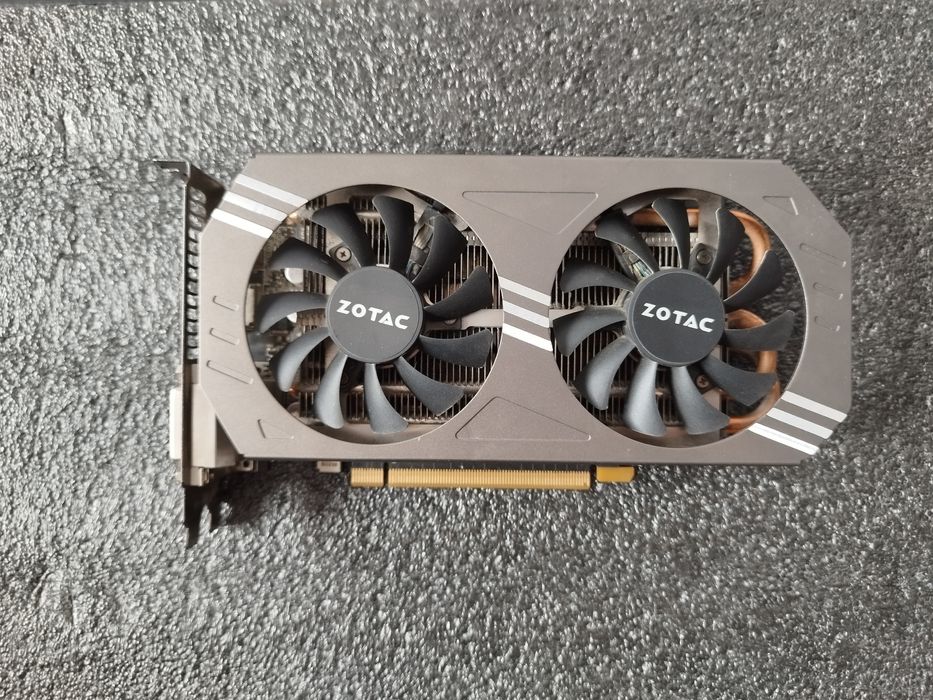 Placa video GTX 970 Zotac 4gb