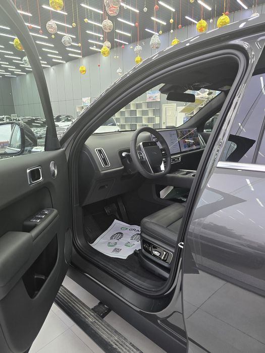 Lixiang L 7 ultra rest