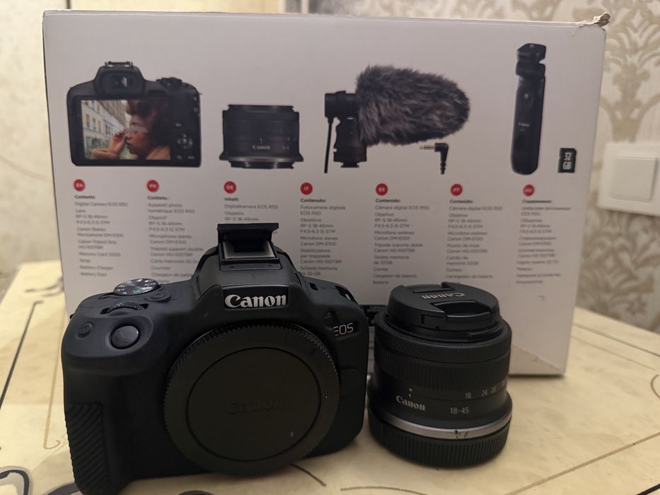 Canon eos r50 content cerator kit