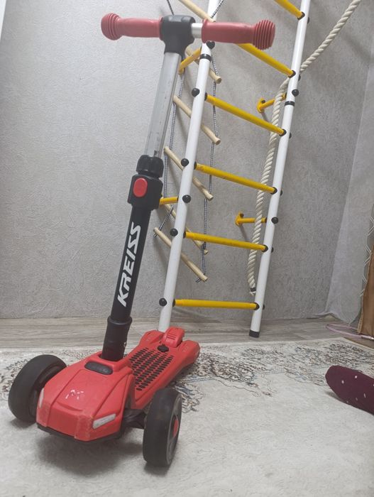 детский самокат на 5-8 лет