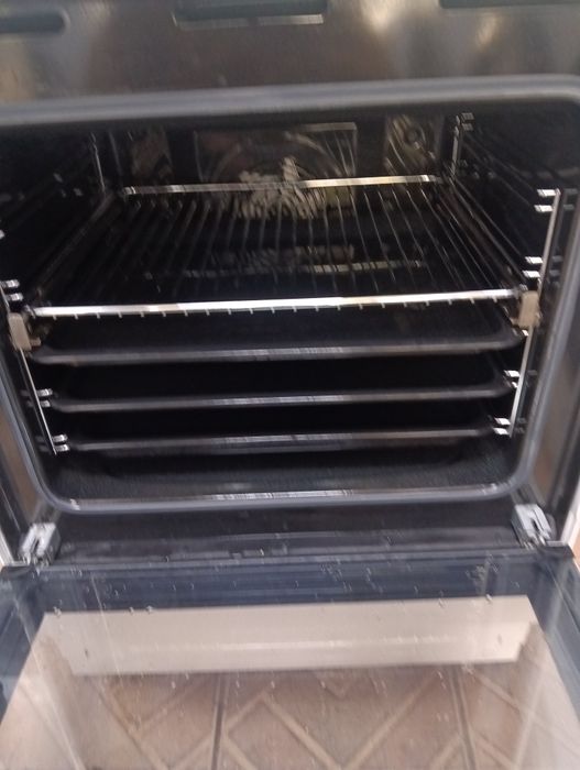 Свободно стояща печка с индукционни котлони Аег Aeg 2 години Гаранция!